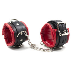 BDSMaster Menottes avec Ventouse Strongcup Rouges